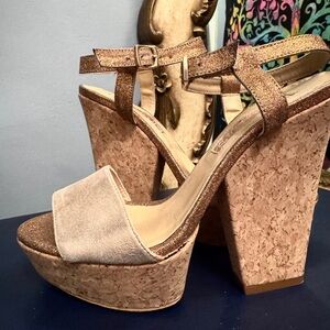 Elegant Tan and Rose Gold Platform Sandals